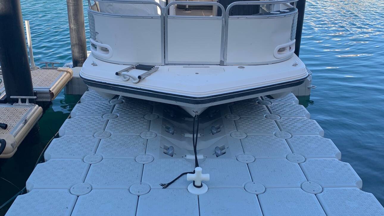 drive on dock for boat