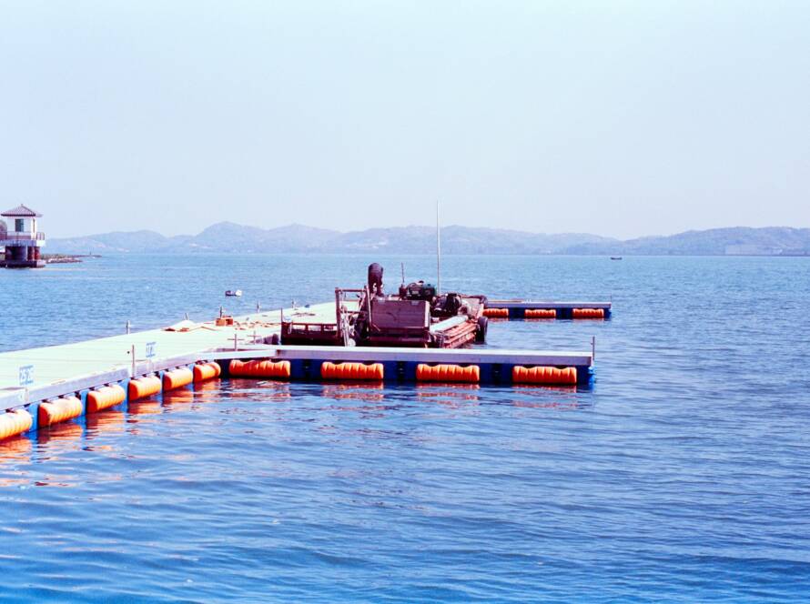 floating dock